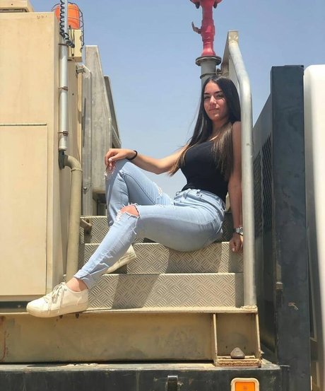 Sara Avni