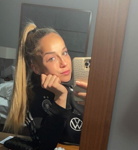 Nahá fotka uniklých OnlyFans od Giulia Gwinn
