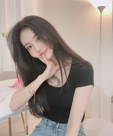 Nahá fotka uniklých OnlyFans od Tamimi