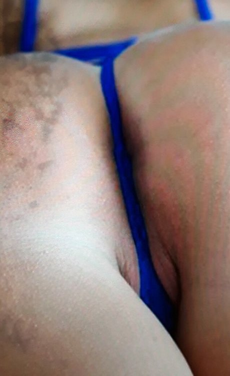 Nahá fotka uniklých OnlyFans od Laxmily