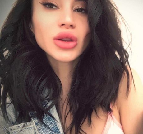 Обнаженная фотография утечки OnlyFans от Katrin Tequila
