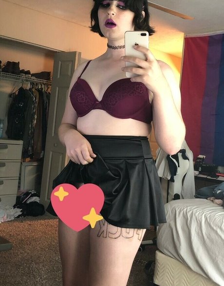 Scarlet Skeie  nude leaked OnlyFans photo