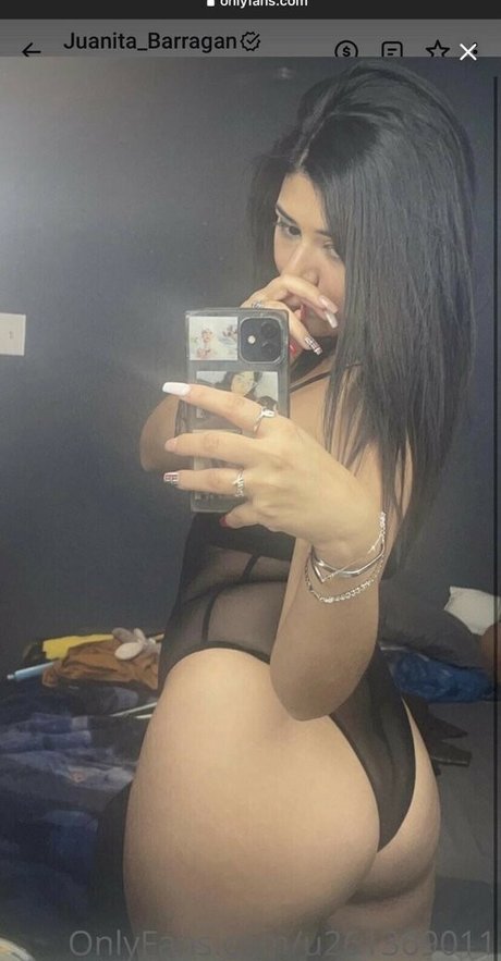 Nahá fotka uniklých OnlyFans od Juanitab7