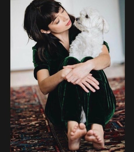 Alaston vuotanut OnlyFans-kuva Kate Micucci