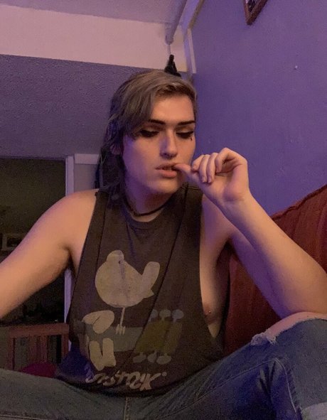 Alaston vuotanut OnlyFans-kuva Bridget Bordeaux