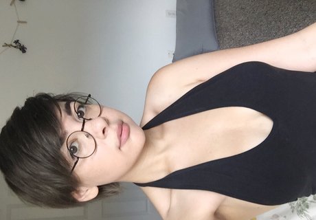 Marsupialmami OnlyFans泄露裸照