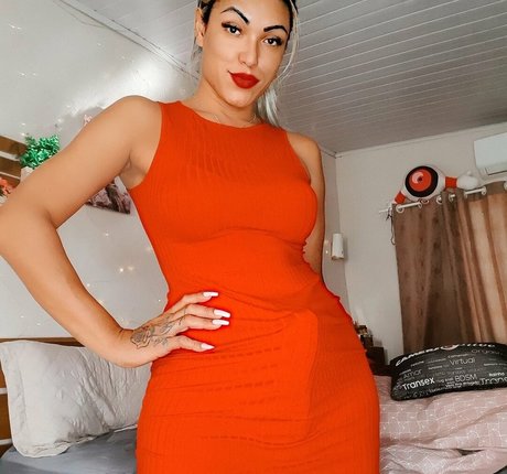 Nahá fotka uniklých OnlyFans od Livia Marques