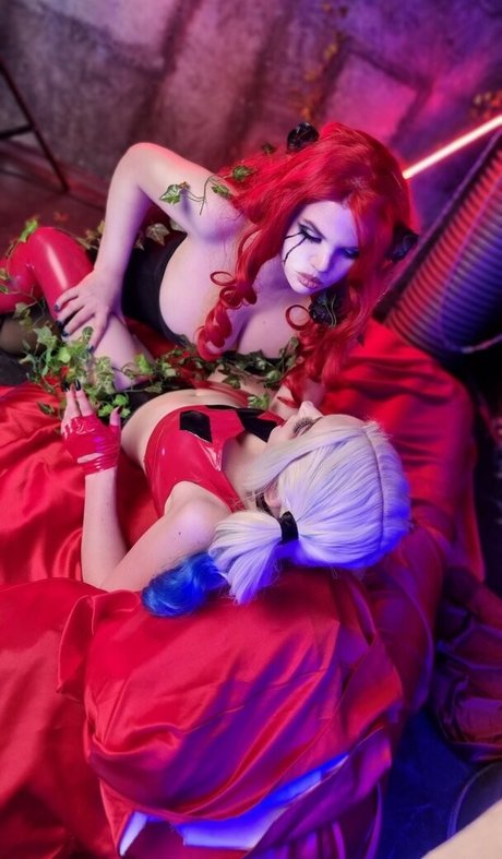 Alice Cosplay