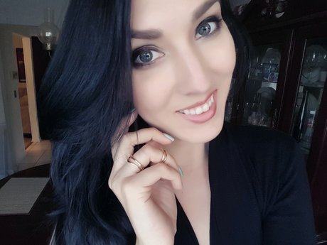 Naken lekkede OnlyFans-bilde av Jenifer Ann
