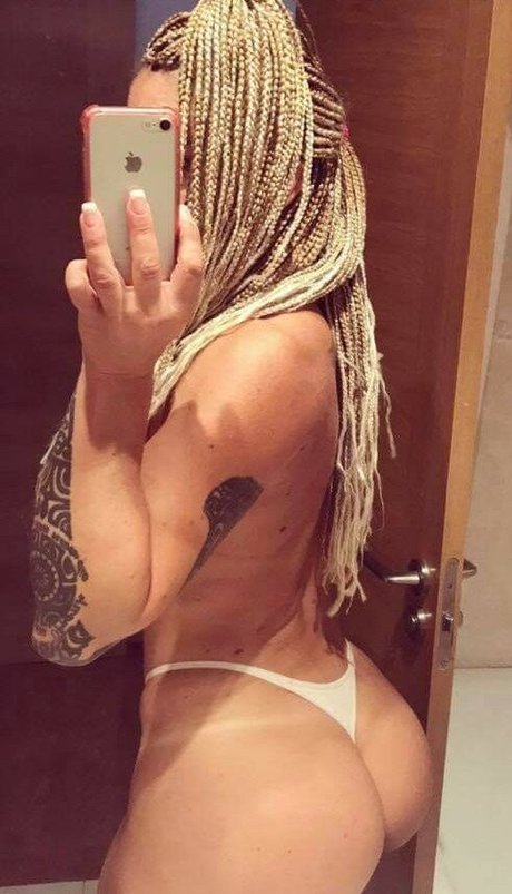 Victoria Lomba