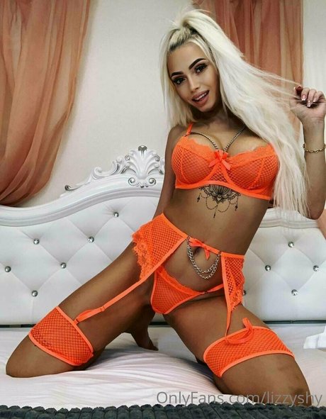 Foto di nudo di fuga di OnlyFans di Lizzyshy