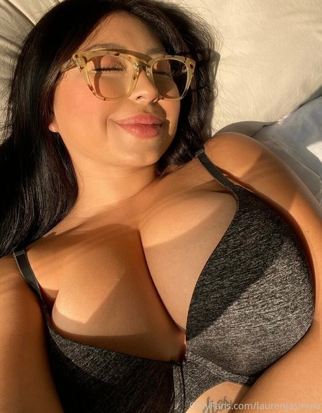Lauren Jasmine