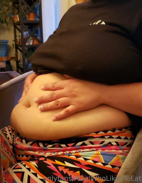 Agirlwholikestoeat