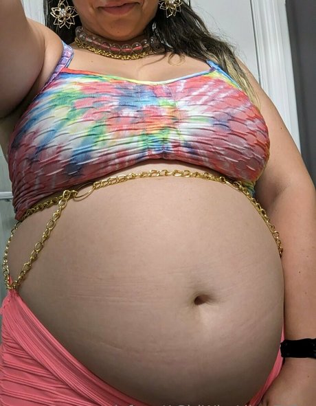 Agirlwholikestoeat
