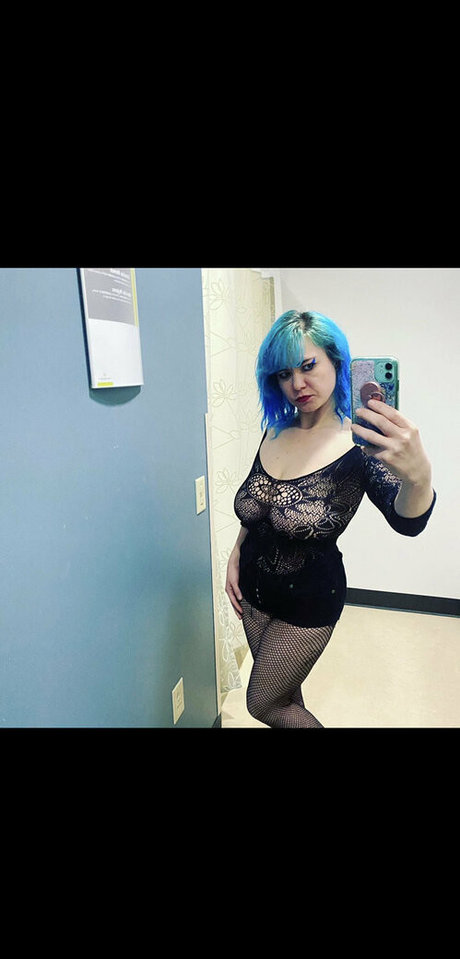 Thebluehexxx