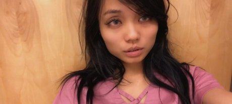 Foto di nudo di fuga di OnlyFans di Icanbeurnuocmami