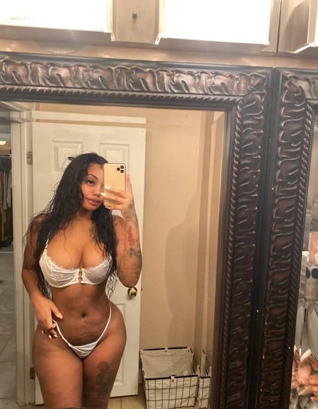 Foto nua vazada do OnlyFans de Brandi Sheri