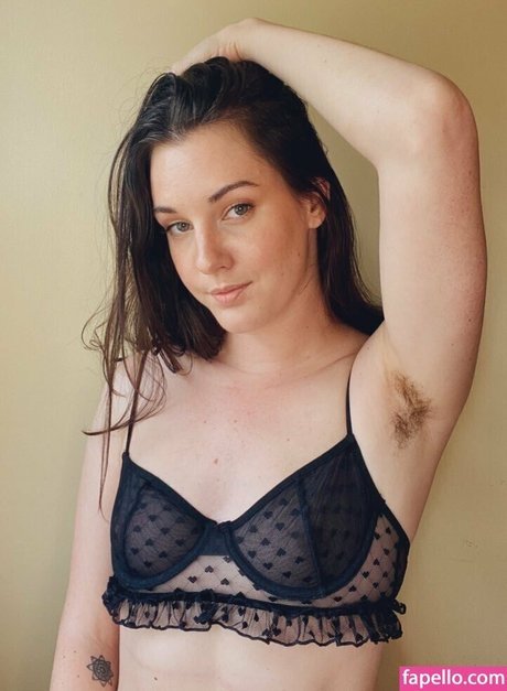 Rubysundies OnlyFansリークヌード写真