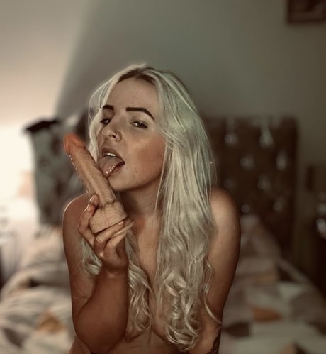 Naken läckt OnlyFans-bild av Naughtychlo