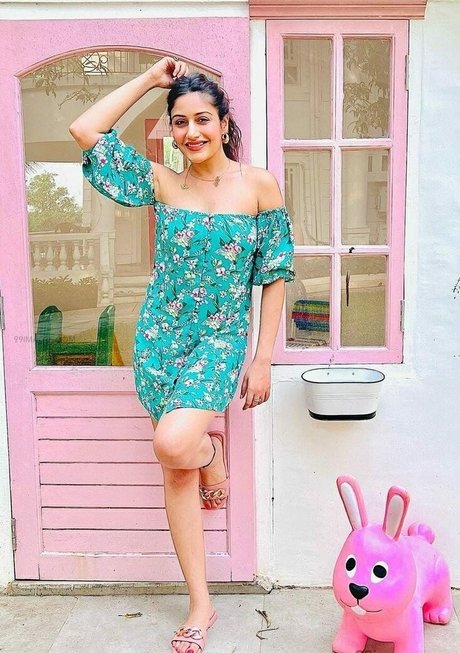 Surbhi Chandna