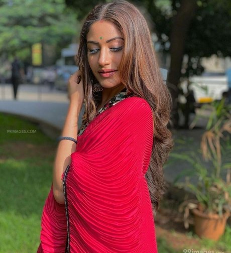 Surbhi Chandna
