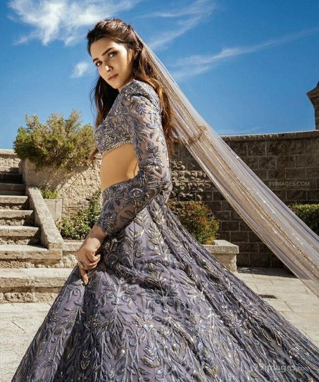 Naken lekkede OnlyFans-bilde av Kriti Sanon