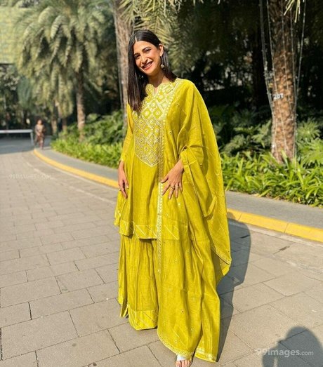 Aahana Kumra