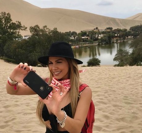 Ana Lucia Vega