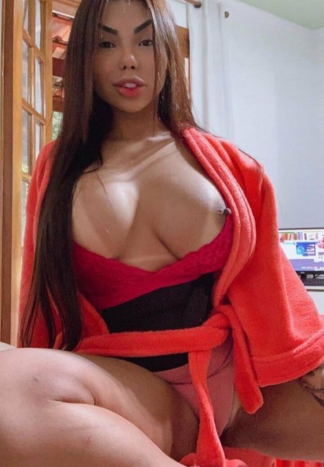 Обнаженная фотография утечки OnlyFans от Bibi Griffo