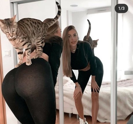 Naken lekkede OnlyFans-bilde av Yoly
