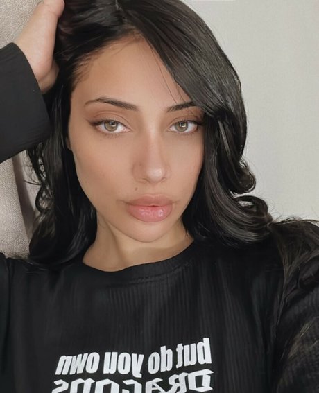 Naken lekkede OnlyFans-bilde av Gabriella Firek