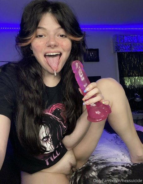 Hexsuicide