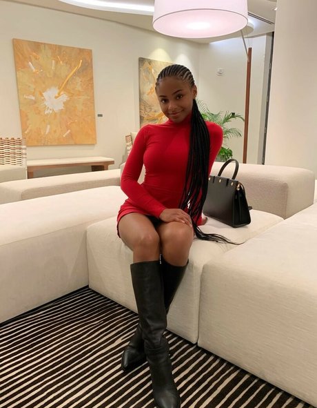 Saffronnn OnlyFans泄露裸照