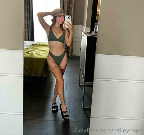 Hailey Hope  nude leaked OnlyFans photo