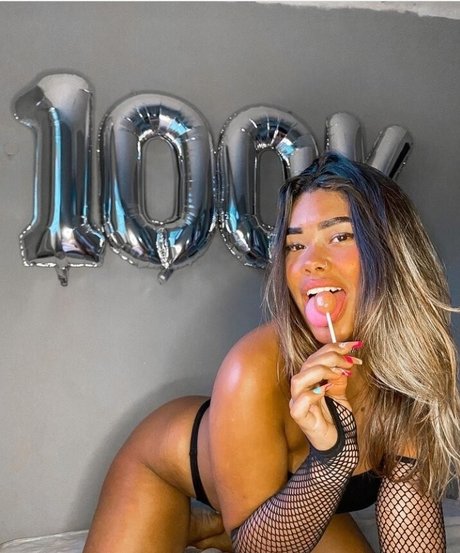 Naken läckt OnlyFans-bild av Kamilledias944