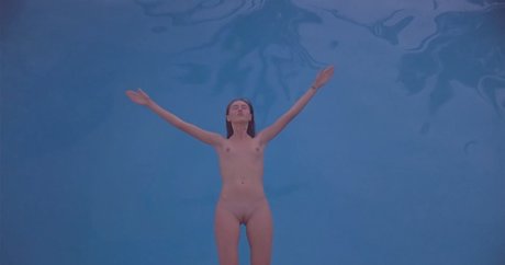 Naken lekkede OnlyFans-bilde av Aliyah Galyautdinova
