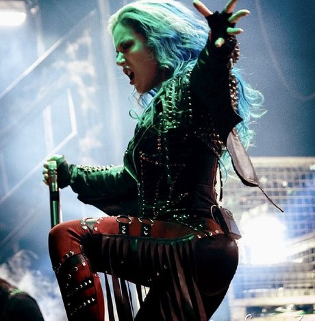 Womenmetal