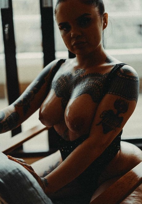 Elle Baltran
