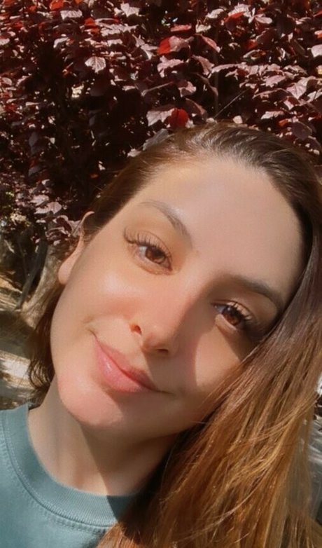 Naken läckt OnlyFans-bild av Sloane Skipper Wolf
