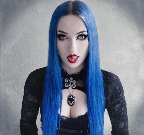 Nahá fotka uniklých OnlyFans od Blueastrid