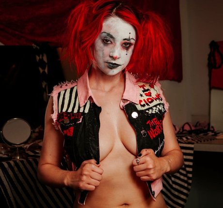 Naken lekkede OnlyFans-bilde av Pippsy Pinwheel