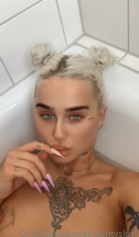 Amy Almighty OnlyFans泄露裸照
