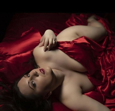 Vexoriathesuneater  nude leaked OnlyFans photo