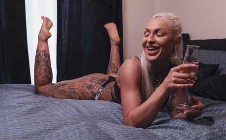 Inkedladydd11