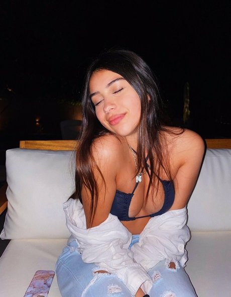 Naken lekkede OnlyFans-bilde av Nglnicole
