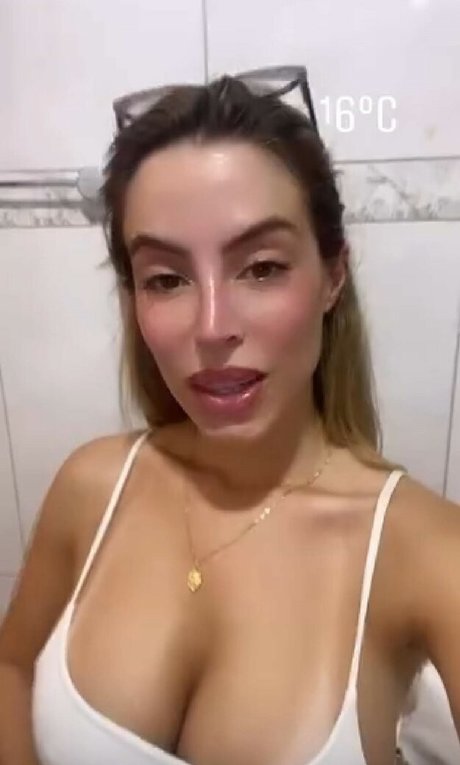 Naken lekkede OnlyFans-bilde av Reepattoli