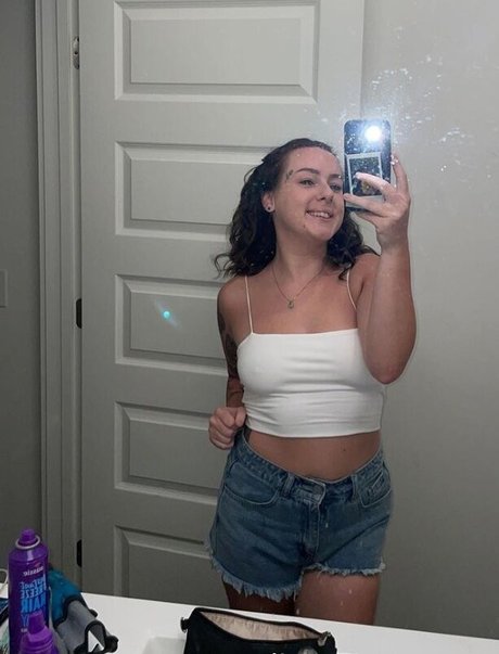 Becca Nichole