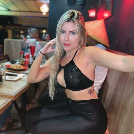 Nahá fotka uniklých OnlyFans od Libiaximenes