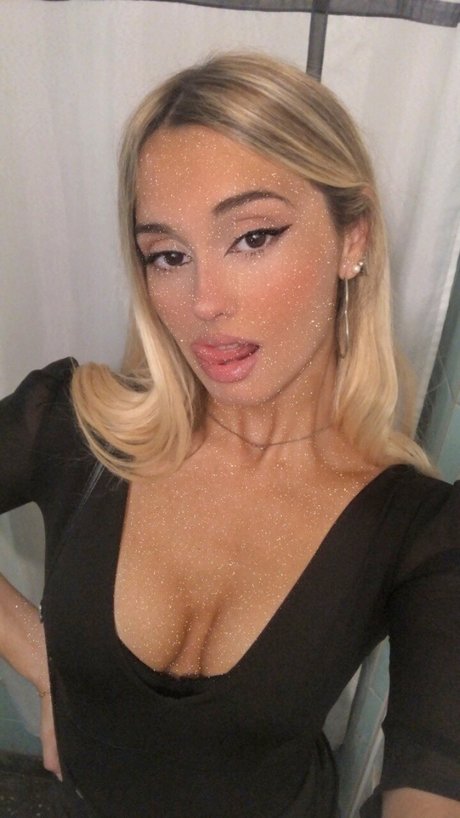 Cande Simoneit