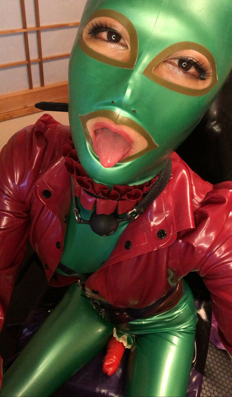 Rumi Rubber OnlyFans泄露裸照